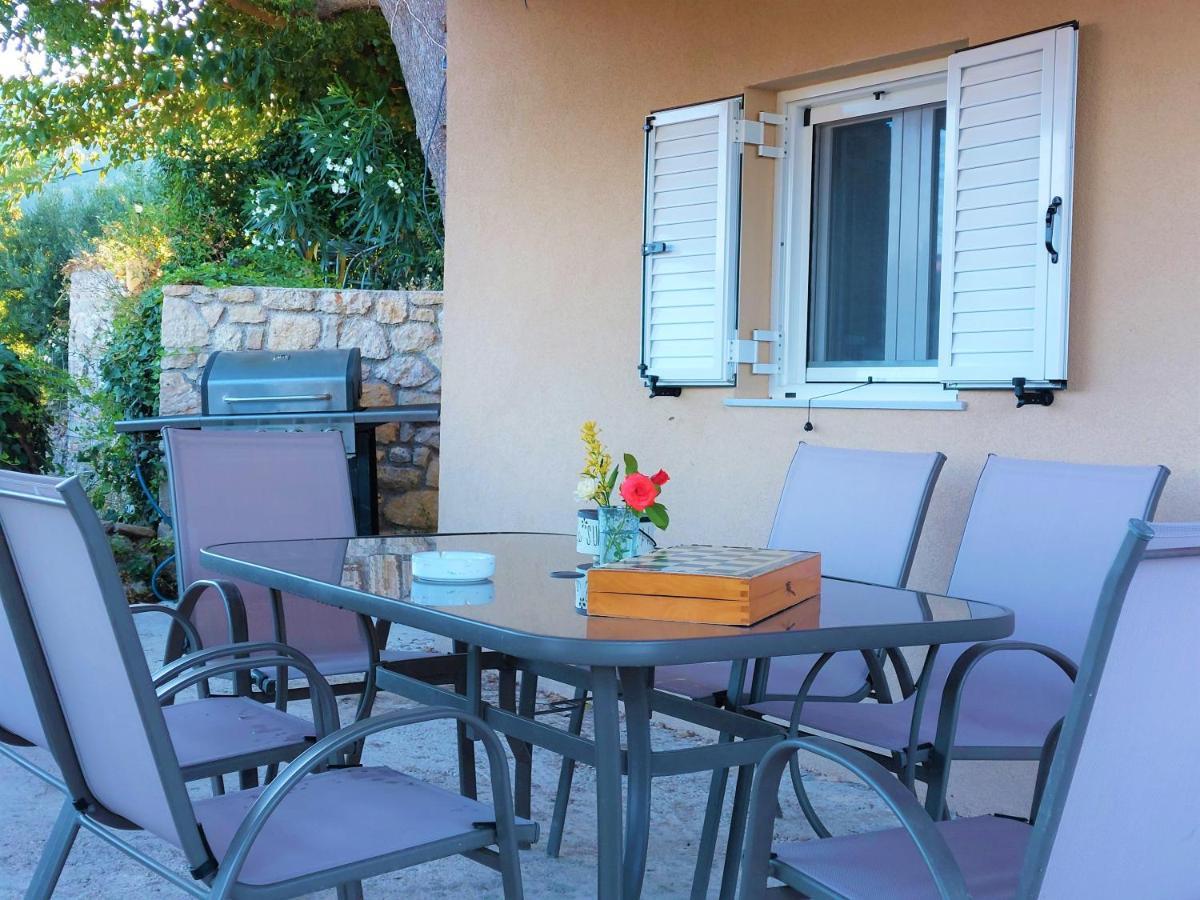 Guest House Tsanes Pinakokhorion Zewnętrze zdjęcie