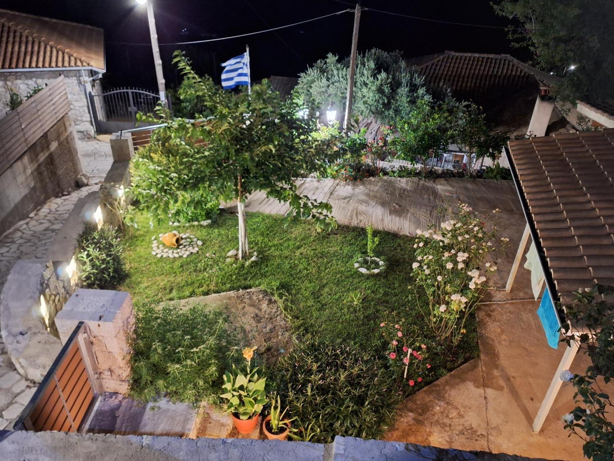 Guest House Tsanes Pinakokhorion Zewnętrze zdjęcie